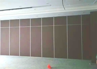 Dinding Partisi Lipat Kayu Akustik Pemasangan Mudah Untuk Ruang Rapat