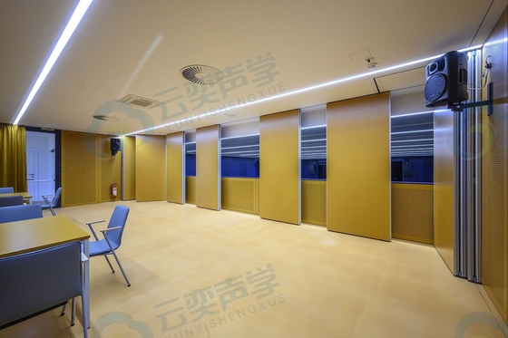 Soundproof Folding Partition And Sliding Walls Operasi Pintu Pindah Untuk Kantor Untuk Membagi Ruang