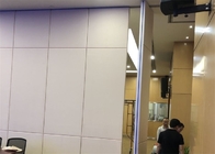 Pembagi Ruang Geser 85mm, Dinding Pembatas Partisi Kayu yang Dapat Dilipat